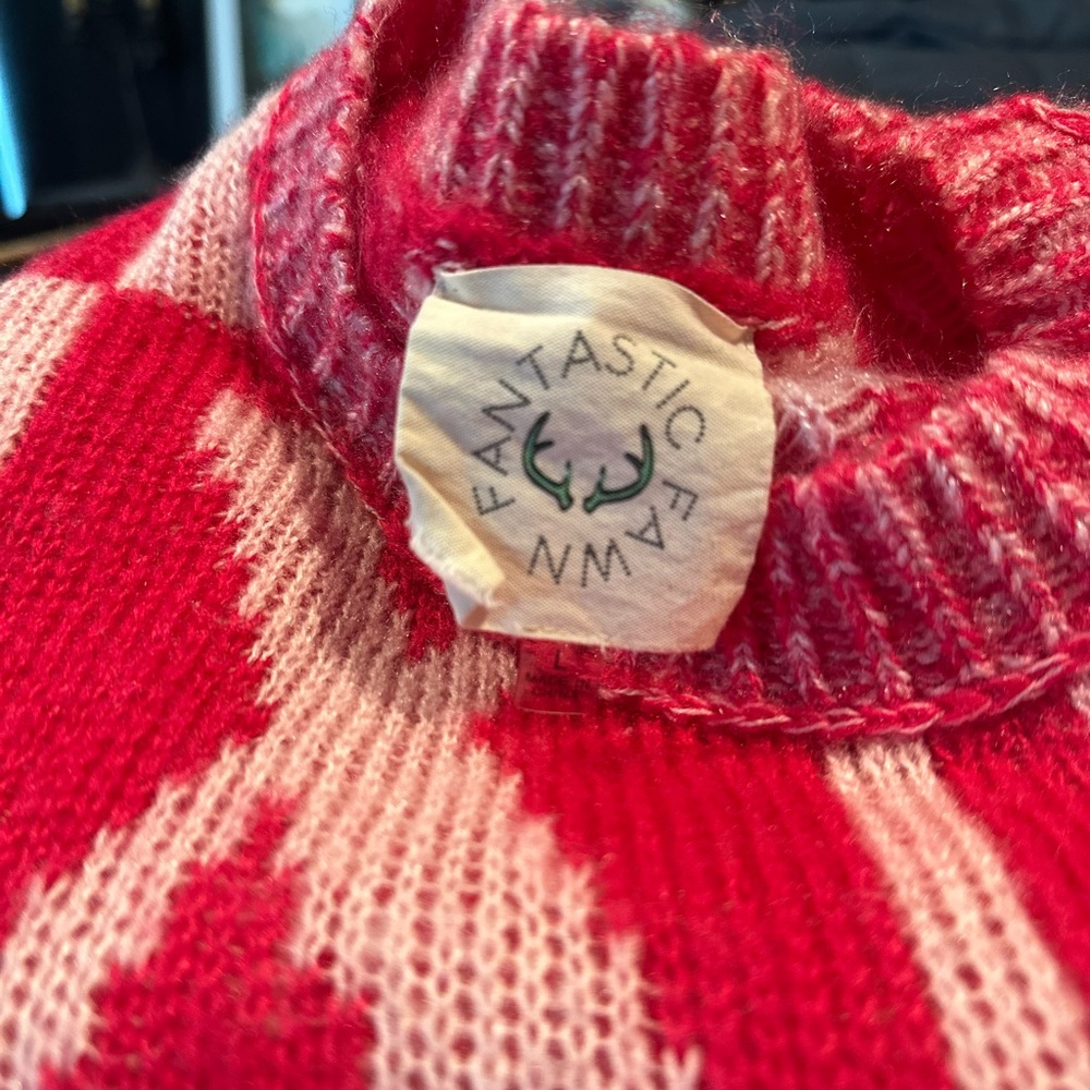 Fantastic Fawn Pink XO Sweater - Picture 5 of 6